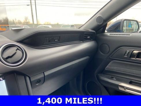 Used 2019 Ford Mustang Shelby GT350 w/ Technology Package image 27