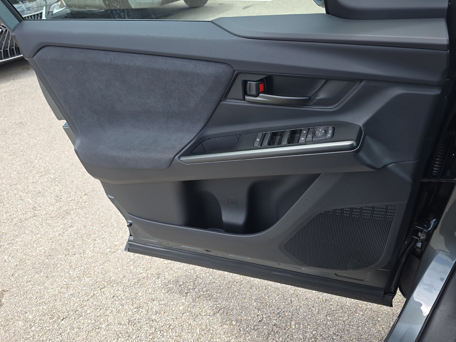 New 2026 Toyota C-HR AWD/4WD image 23