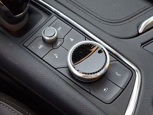 Used 2024 Cadillac XT6 Premium Luxury w/ LPO, Floor Liner Package image 25