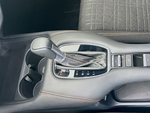 Certified 2023 Honda HR-V Sport image 16