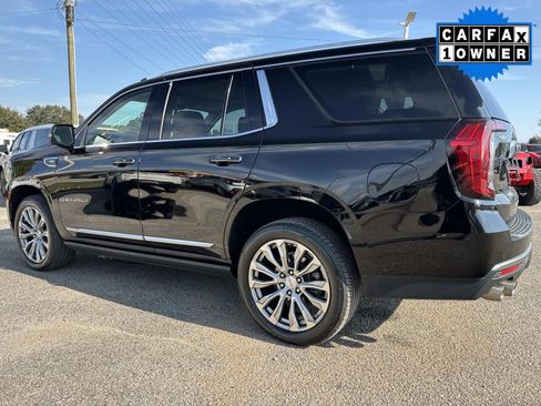 Used 2023 GMC Yukon Denali image 6