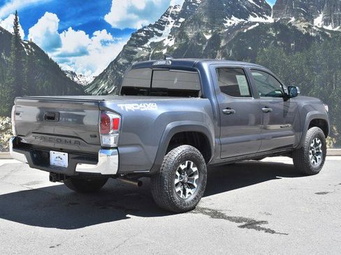 Used 2023 Toyota Tacoma TRD Off-Road image 3