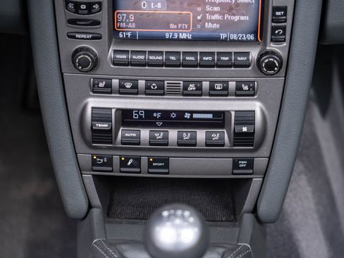 Used 2006 Porsche 911 Carrera 4S image 62