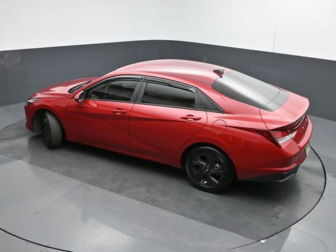 Used 2023 Hyundai Elantra SEL w/ Cargo Package image 34