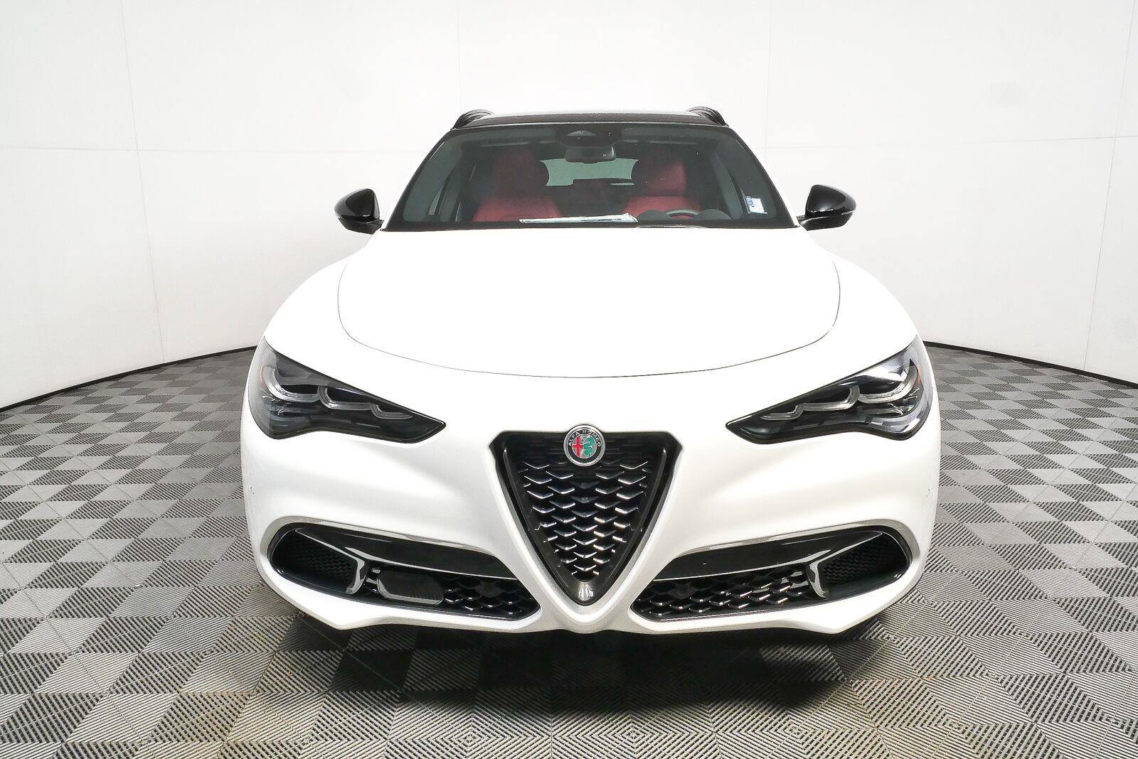 New 2026 Alfa Romeo Stelvio Sprint AWD/4WD image 37