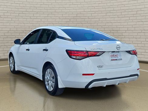 Used 2025 Nissan Sentra S FWD image 7