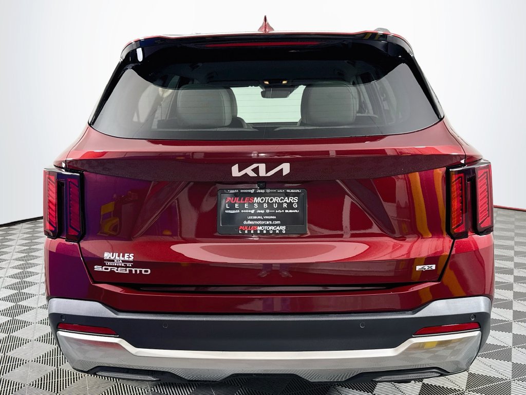 Used 2025 Kia Sorento EX AWD/4WD image 6