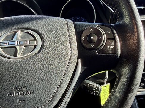 Used 2016 Scion iM image 27