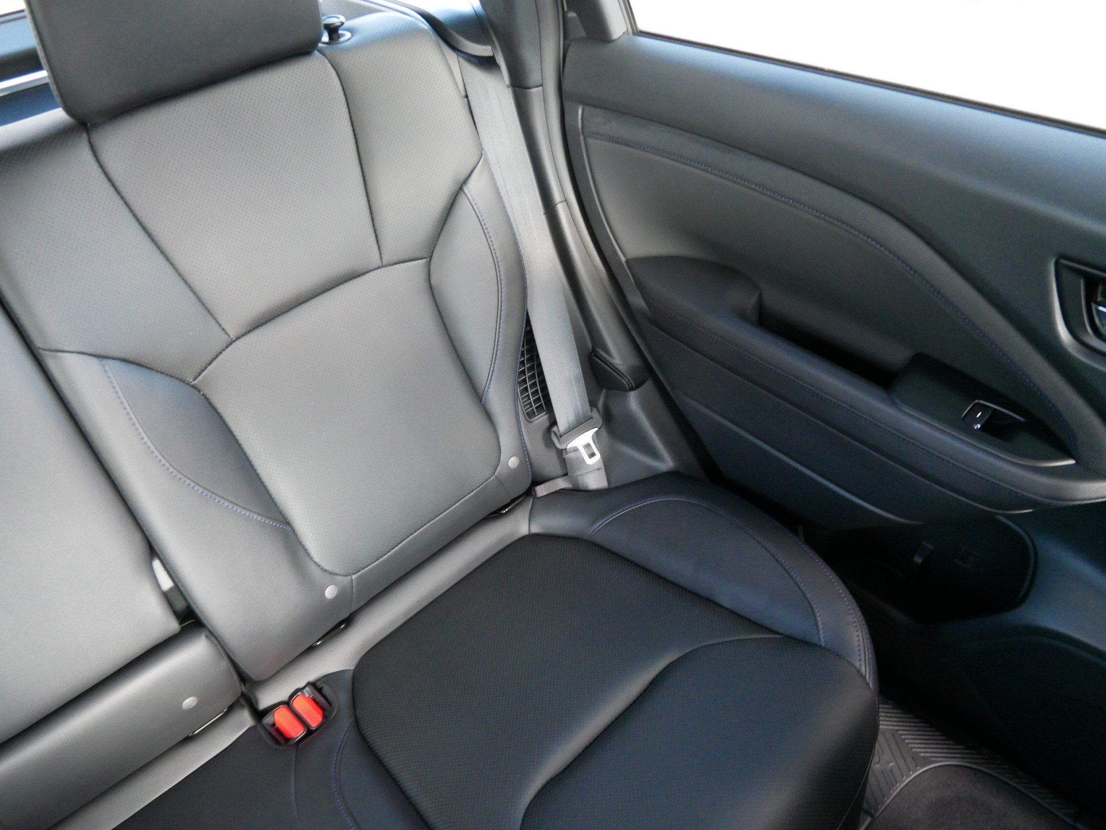 Used 2025 Subaru Forester Limited AWD/4WD image 14