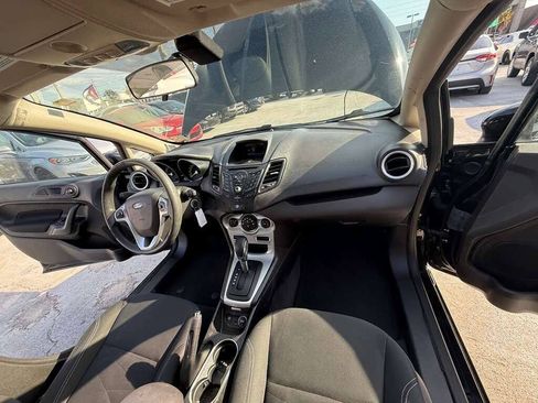 Used 2019 Ford Fiesta SE FWD image 14
