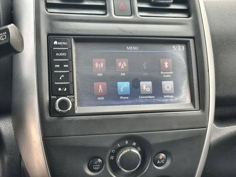 Used 2019 Nissan Versa Note SV FWD image 13