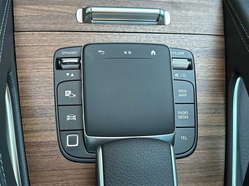 New 2026 Mercedes-Benz GLS 580 4MATIC image 32