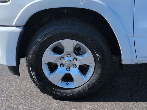 Used 2025 RAM 1500 Big Horn image 9