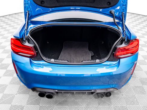 Used 2017 BMW M2 Base image 31