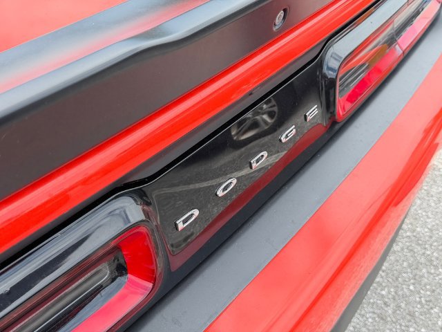 Used 2023 Dodge Challenger R/T Scat Pack RWD image 7