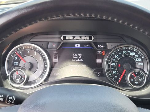 Used 2021 RAM 1500 Laramie AWD/4WD image 30