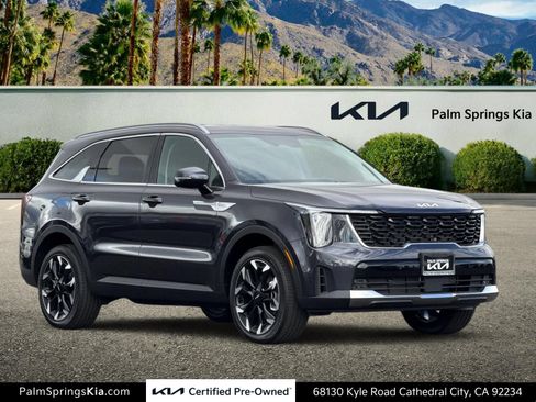 Certified 2026 Kia Sorento EX AWD/4WD image 1