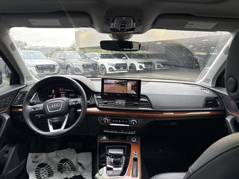 Used 2023 Audi Q5 2.0T Premium Plus w/ Premium Plus Package AWD/4WD image 18