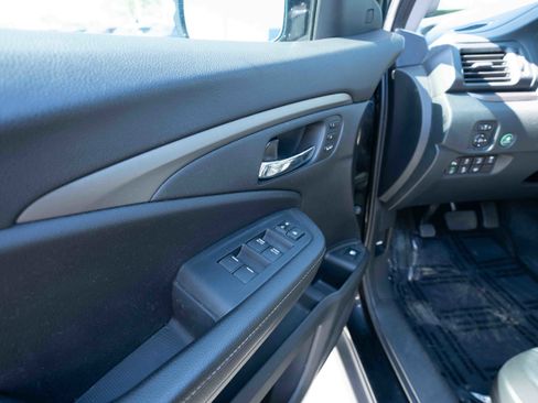 Certified 2023 Honda Ridgeline RTL-E image 7