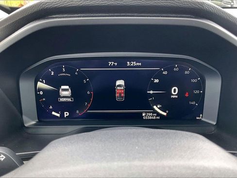 Used 2025 Mitsubishi Outlander SEL FWD image 13