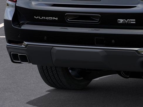 New 2026 GMC Yukon Denali Ultimate AWD/4WD image 14