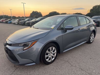 Used 2025 Toyota Corolla LE