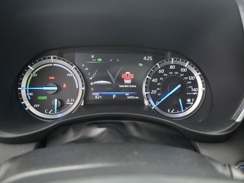 Used 2022 Toyota Highlander XLE image 6