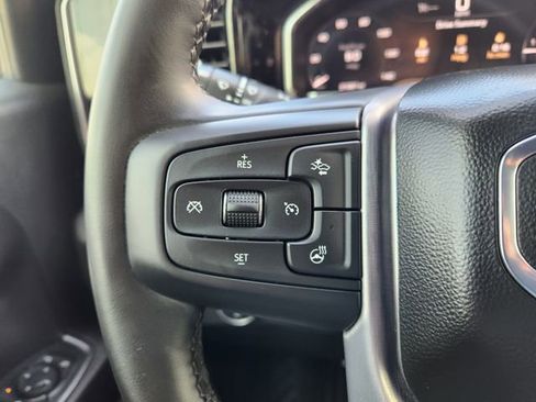 Used 2024 GMC Sierra 1500 Elevation image 28