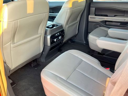 Used 2020 Ford Expedition XLT w/ Equipment Group 202A image 18