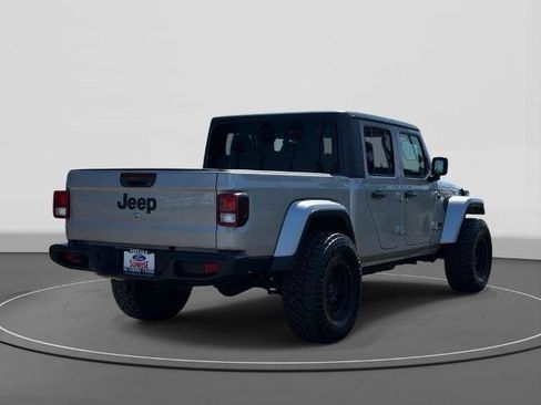 Used 2021 Jeep Gladiator Sport AWD/4WD image 5
