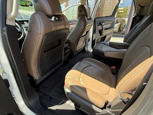 Used 2015 GMC Acadia SLT FWD image 14