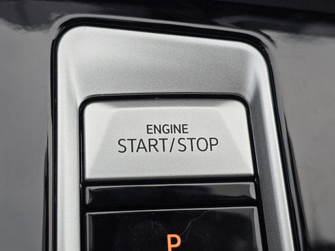 New 2026 Volkswagen Atlas Peak Edition image 26