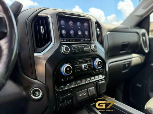 Used 2019 GMC Sierra 1500 Denali w/ Denali Ultimate Package AWD/4WD image 25