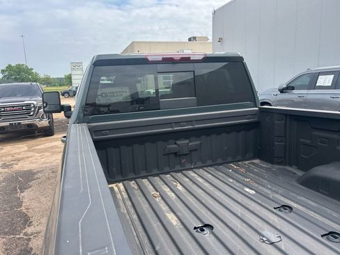 Used 2025 Chevrolet Silverado 2500 LT w/ Trail Boss Package image 27