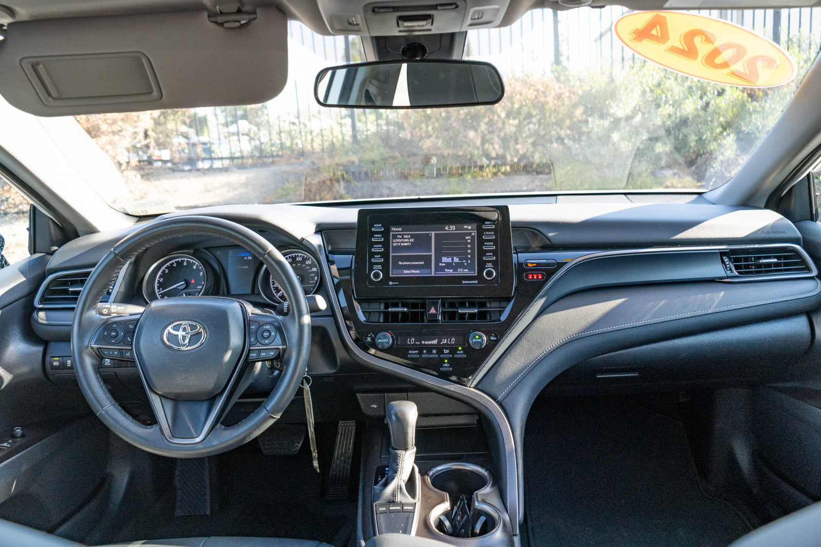 Certified 2024 Toyota Camry SE FWD image 17