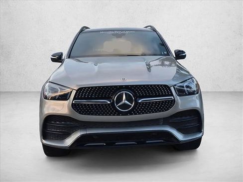 Used 2023 Mercedes-Benz GLE 450 4MATIC image 2