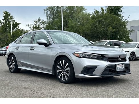 Used 2022 Honda Civic EX image 4