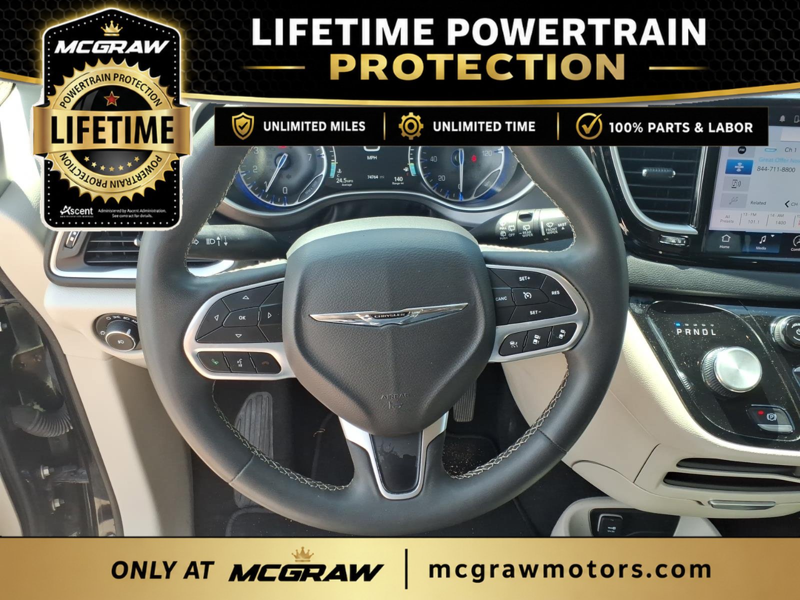 Used 2023 Chrysler Pacifica Touring-L FWD image 19