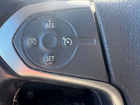 Used 2019 Chevrolet Silverado 1500 LT w/ All Star Edition image 18