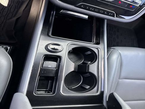 Used 2022 Lincoln Corsair FWD image 21