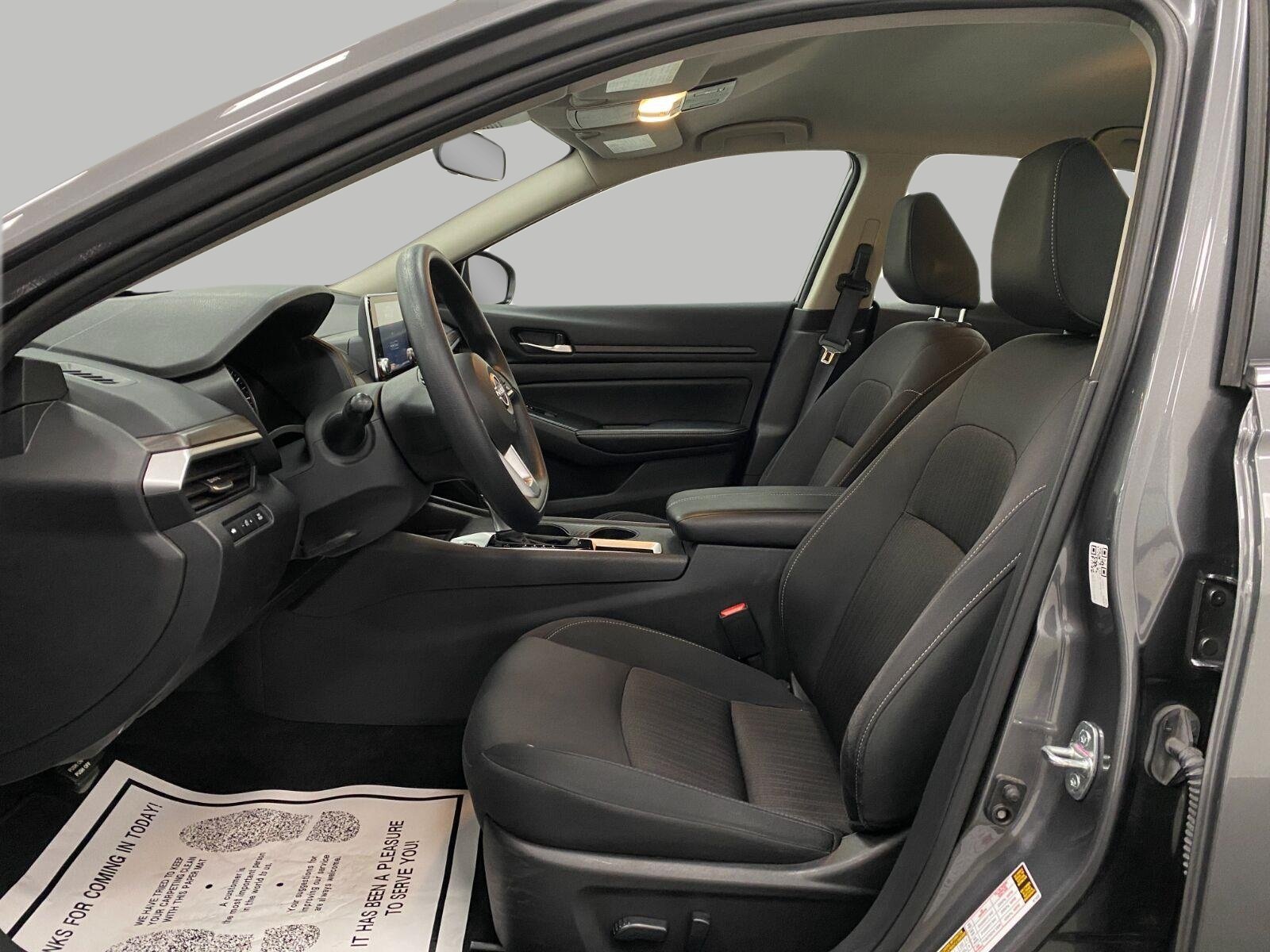 Certified 2025 Nissan Altima 2.5 SV FWD image 26