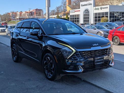 Certified 2023 Kia Sportage SX image 4