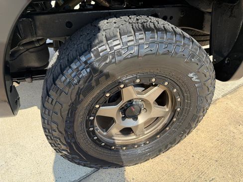 Used 2022 Nissan Frontier S w/ Technology Package image 11