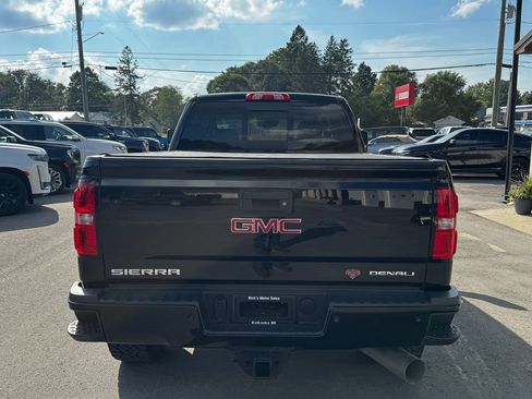 Used 2019 GMC Sierra 2500 Denali AWD/4WD image 5