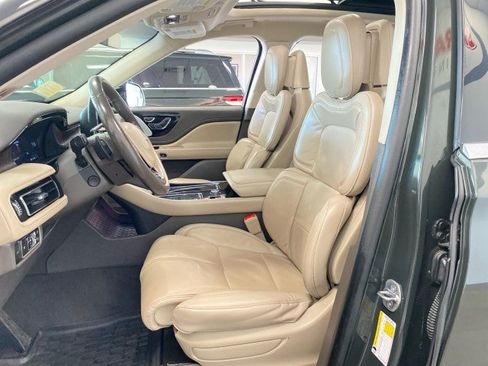 Used 2023 Lincoln Aviator Reserve w/ Equipment Group 201A AWD/4WD image 16