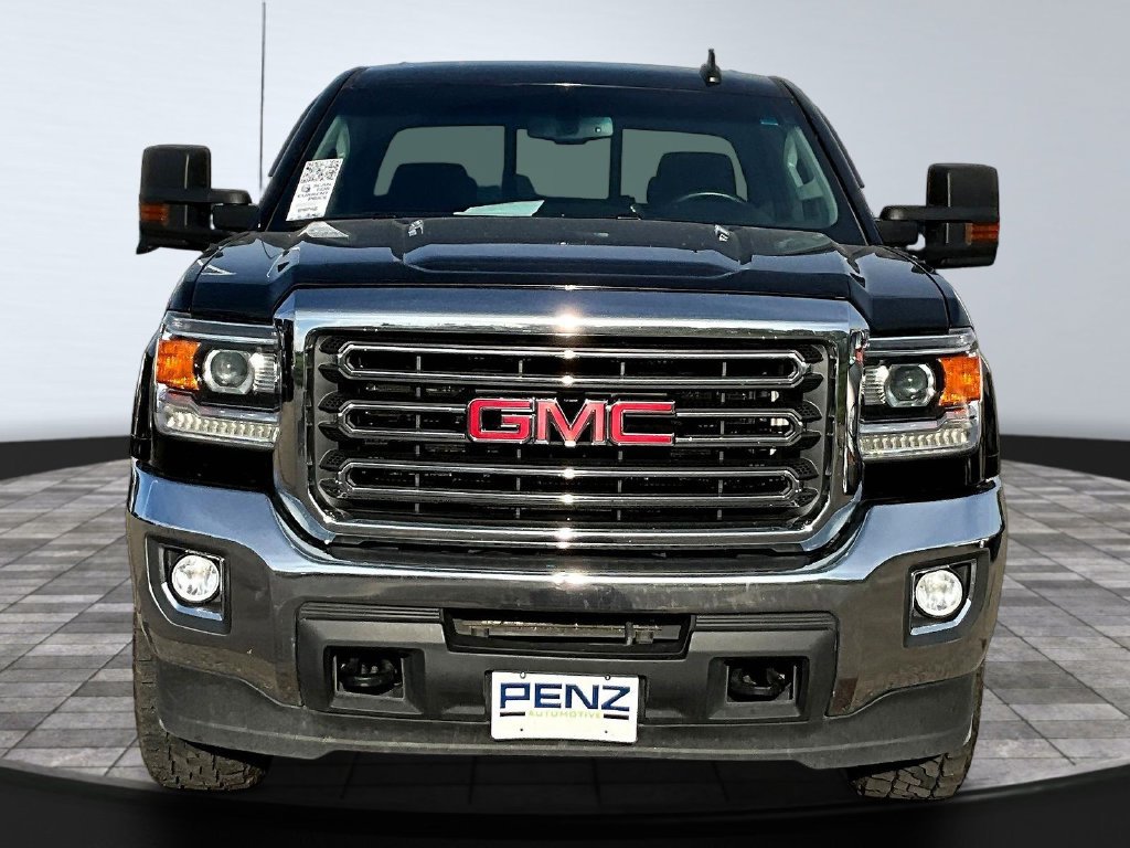 Used 2016 GMC Sierra 2500 SLE w/ SLE Preferred Package AWD/4WD image 2