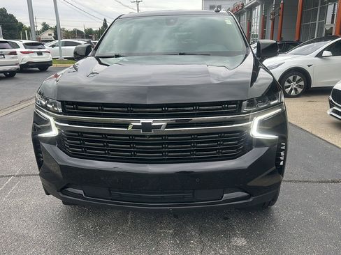 Used 2022 Chevrolet Tahoe RST w/ Luxury Package AWD/4WD image 19