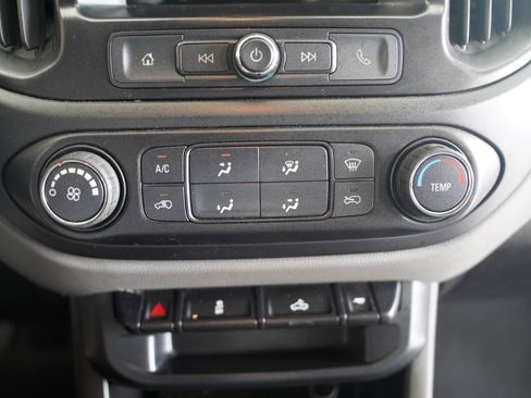 Used 2019 Chevrolet Colorado W/T w/ WT Convenience Package RWD image 22