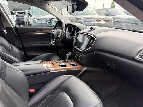 Used 2019 Maserati Ghibli S GranLusso AWD/4WD image 12