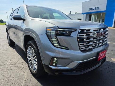 Used 2024 GMC Acadia Denali w/ Super Cruise Package AWD/4WD image 8